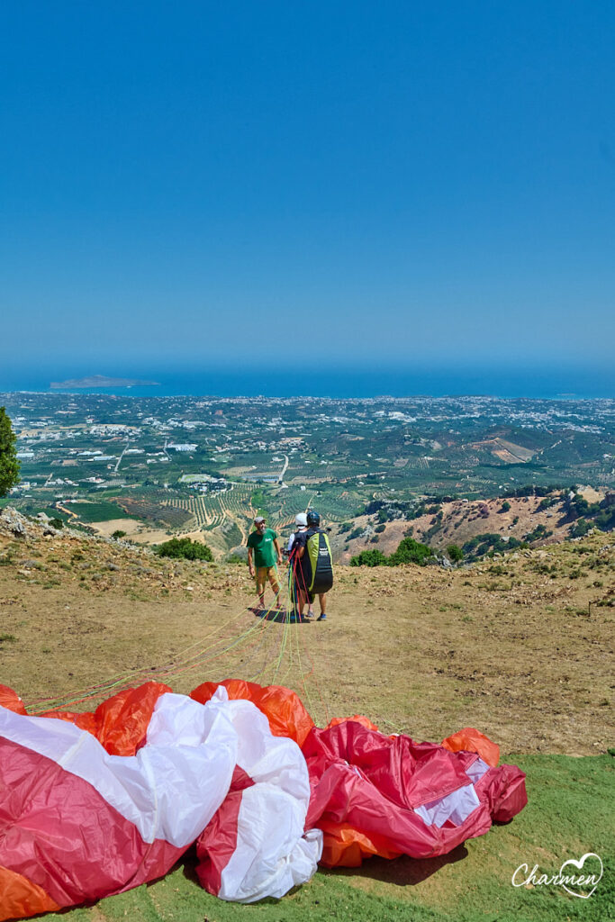 explore paragliding