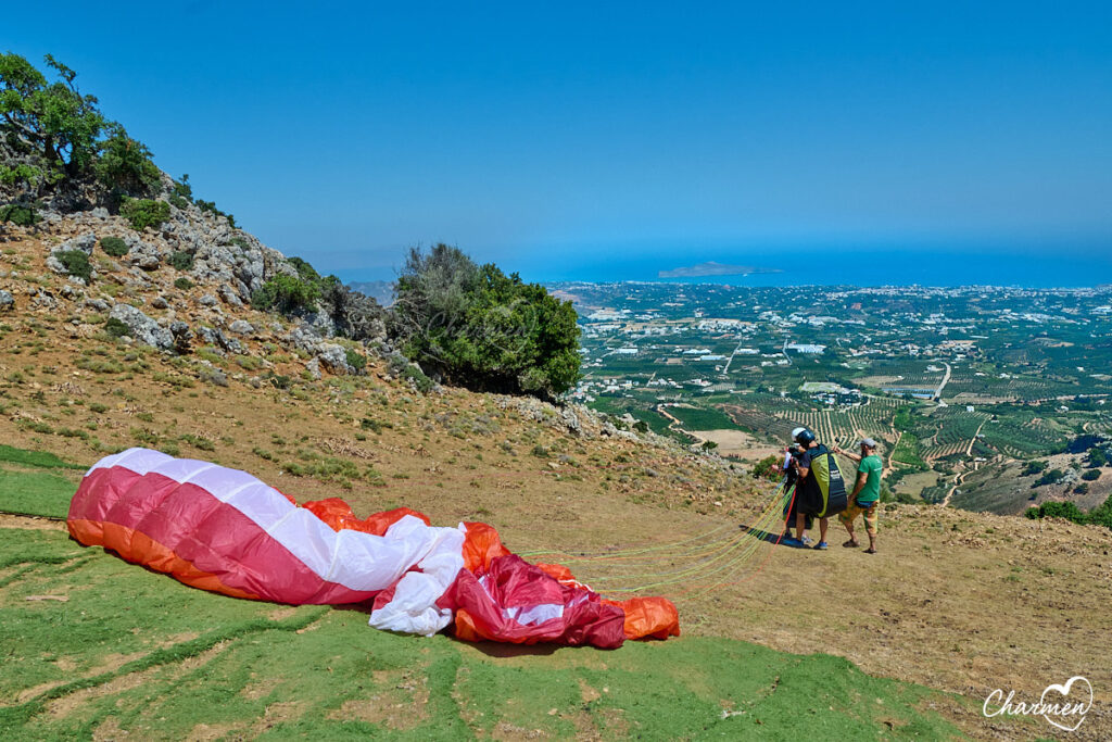 explore paragliding